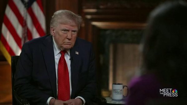 尚竞配资 谁能接班MAGA？特朗普：万斯和鲁比奥都“很棒”